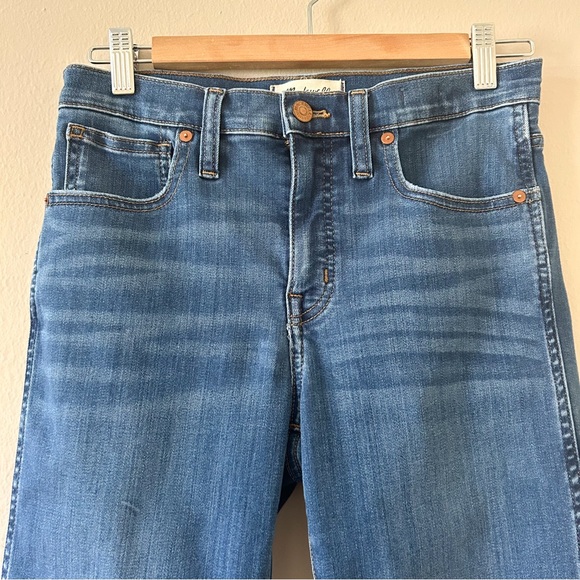Madewell Mid Rise Stovepipe Jeans in Leman Wash - Picture 4 of 7